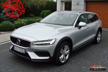 Volvo V60 Cross Country AWD 2.0 D3 Zegary TFT FULL LED Na