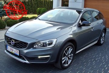 Volvo V60 Cross Country D3 Drive-E Summum