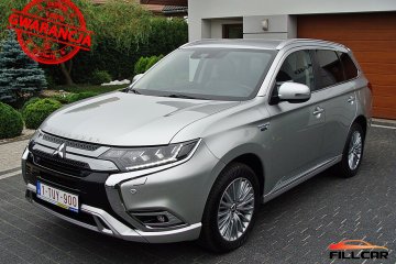 Mitsubishi Outlander 4WD 2.4 Benzyna + Hybryda Plug-In 224KM Serwis